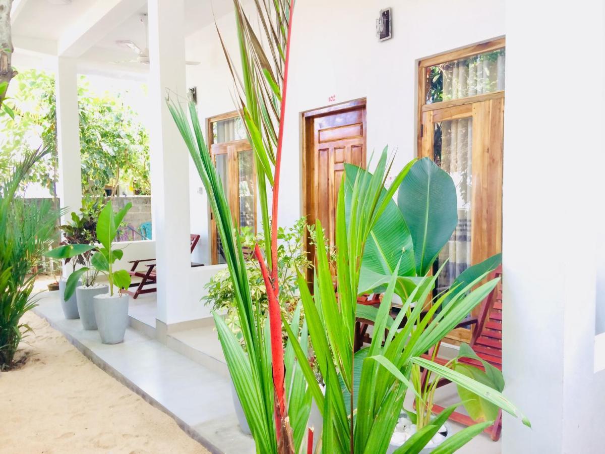 Tropicana Home Stay Arugam Bay Dış mekan fotoğraf